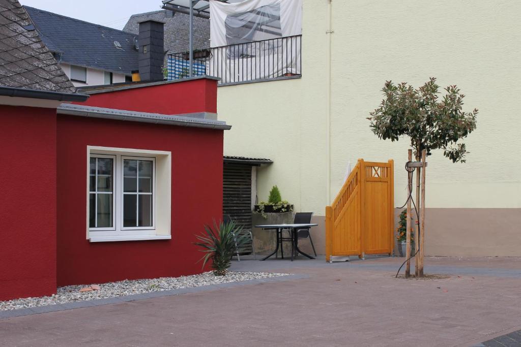 Altes Schulhaus Hotel Zeltingen-Rachtig Kültér fotó