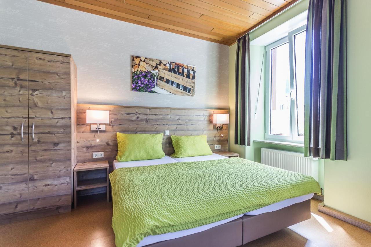 Altes Schulhaus Hotel Zeltingen-Rachtig Kültér fotó
